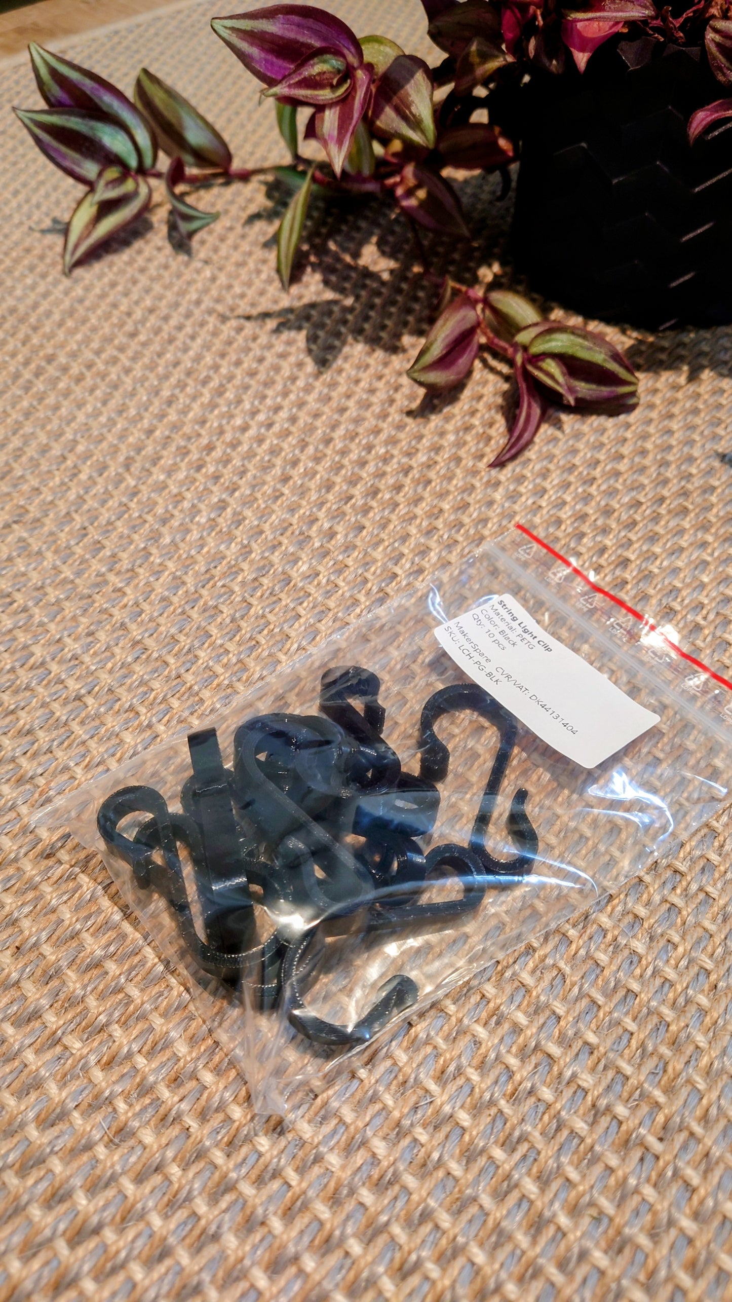 Lyskædeholder til tagrende - til nem & værktøjsfri montering af julelys